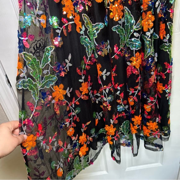 Buddy Love Floral Maxi Dress COLETTE LONG SLEEVE
MAXI DRESS in DUSK formal event - Picture 6 of 10